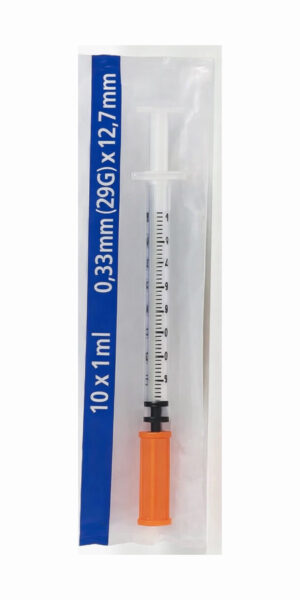 dosing syringe with needle